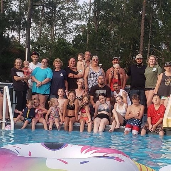 Meet your Posher, Chris - Picture 1 of 1